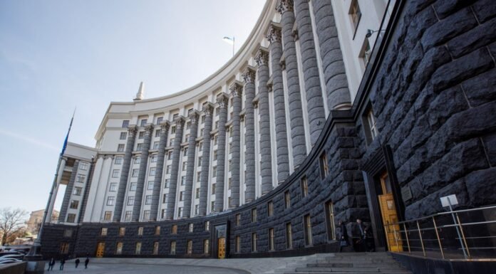 Кабмин выделил более 4 млн гривен на жилье для переселенцев