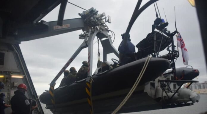 Украинские военные с коллегами из НАТО провели учения на британском эсминце