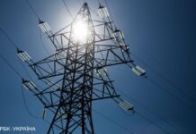 Часть Украины может остаться без света. Синоптики предупредили о непогоде