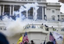 Руководство Конгресса США на фоне протестов перемещают на военную базу