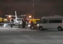 Украинца и троих россиян освободили из плена в Ливии