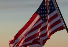 США готовы возобновить диалог с Китаем “в отдельных вопросах”, – Госдеп