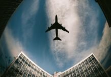 В Бразилии разбился самолет с футболистами местного клуба