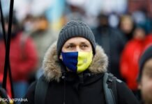 В Украине еще почти 5 600 случаев COVID. Более 2 000 человек госпитализировали