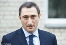 Чернышов опроверг слухи о планах возглавить правительство