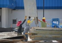 В Испании протестируют четырехдневную рабочую неделю: зарплаты оставят прежними