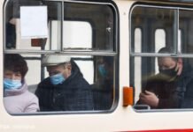 “Не допустить транспортный коллапс”: в Харькове просят льготников не ездить в часы пик
