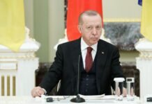 Эрдоган об обострении на Донбассе: ситуацию надо решать мирным путем