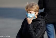 COVID-статистика ухудшается: в Украине 12 162 новых заражения