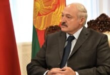 Госканал показал признания задержанных по обвинению в “покушении” на Лукашенко