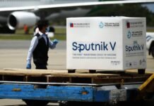 Бразилия рекомендует отказаться от российского “Спутника V”: риски слишком высокие