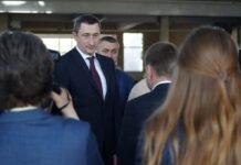 Чернышов проверил ход реконструкции Одесского академического музыкально-драматического театра