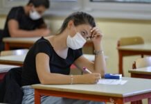 Минобразования и эксперты рассказали, каким будет обучение с сентября