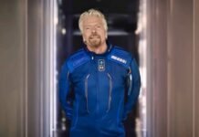 В компании Безоса не признали полет конкурента космическим