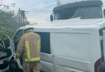 В Одесской области грузовик столкнулся с автомобилем. Среди пострадавших 6-летний ребенок