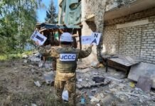 Боевики обстреляли Новогнатовку из артиллерии и попали в дом