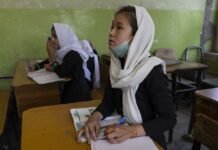 Талибы заявили, что им нужно больше времени на реформы об образовании для девочек