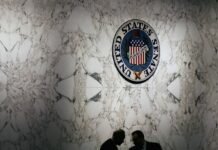 Республиканцы в сенате США заблокировали быстрое принятие оборонного бюджета на следующий год