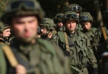 На Донбассе ранили украинского военного
