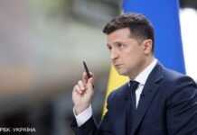 Зеленский снова предложил Путину встретиться