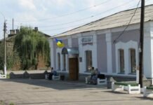 В Кременной оккупанты в упор расстреляли из танка дом престарелых: 56 человек погибли