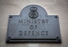 В Минобороны Великобритании назвали главную причину замедления наступления войск РФ в Украине