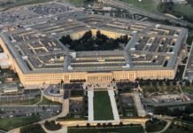 Пентагон: движение большой российской военной колонны на Киев застопорилось