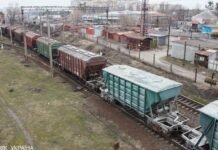 Оккупанты нанесли авиаудары по Краматорску. Повреждена железная дорога
