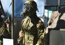 Минобороны Японии предоставит Украине дроны и костюмы химзащиты