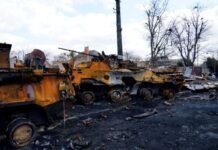 Без света пока остаются 460 населенных пунктов, – председатель Киевской ОВА