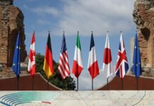 Министры финансов стран G7 анонсировали 24 млрд долларов помощи Украине