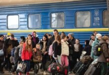 Укрзализныця обнародовала график эвакуационных поездов на 5 апреля
