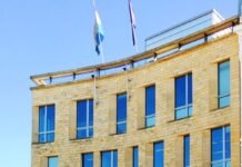 Нидерланды вернули свое посольство в Киев