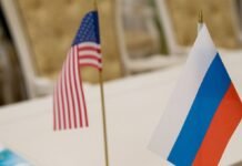 США не разрешат РФ проводить выплаты по долгу в долларах с американских счетов, – Reuters