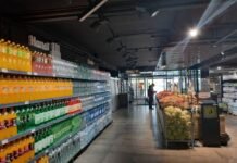 “АТБ” возобновила деятельность более 40 магазинов в мирных регионах Украины