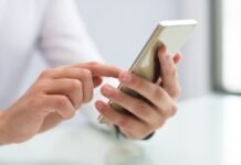 В России больше недоступна оплата в App Store с мобильного телефона