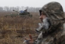 Войска РФ в Луганской области после неудачных штурмов отошли с большими потерями, – глава ОВА