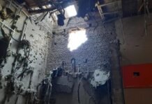 Попали в рынок и жилые дома. Число жертв обстрела Очакова увеличилось