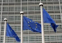 Виновата бюрократия. ЕС блокирует кредит Украине на 1,5 млрд евро