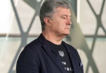 Рада освободила от налогообложения помощь семьям раненых и погибших на фронте, – Порошенко