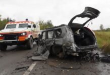 В освобожденную Балаклею вернулись спасатели