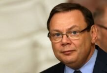 Российский олигарх Фридман предложил Украине 1 млрд долларов, чтобы избавиться от санкций, – WSJ