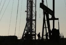 Цены на нефть перешли к росту: что влияет на стоимость топлива