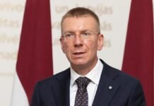 Завтра Совет ЕС по иностранным делам рассмотрит девятый пакет санкций против РФ