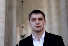 Оккупанты принудительно мобилизовали три тысячи жителей Мелитополя, – мэр