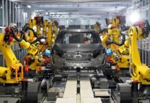 Nissan ушел из России, потеряв почти 700 млн долларов