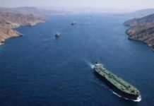 Спроба катарських газовозів пройти Ормузьку протоку завершилася поверненням до Катару