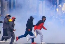 У Болівії зіткнення протестувальників із поліцією на тлі антиурядових протестів