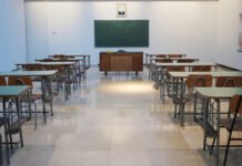 Скільки шкіл в Україні веде навчання мовою нацменшин у 2026 році