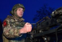 Україна під масованим ударом дронів та ракет: що відомо про нічну атаку РФ